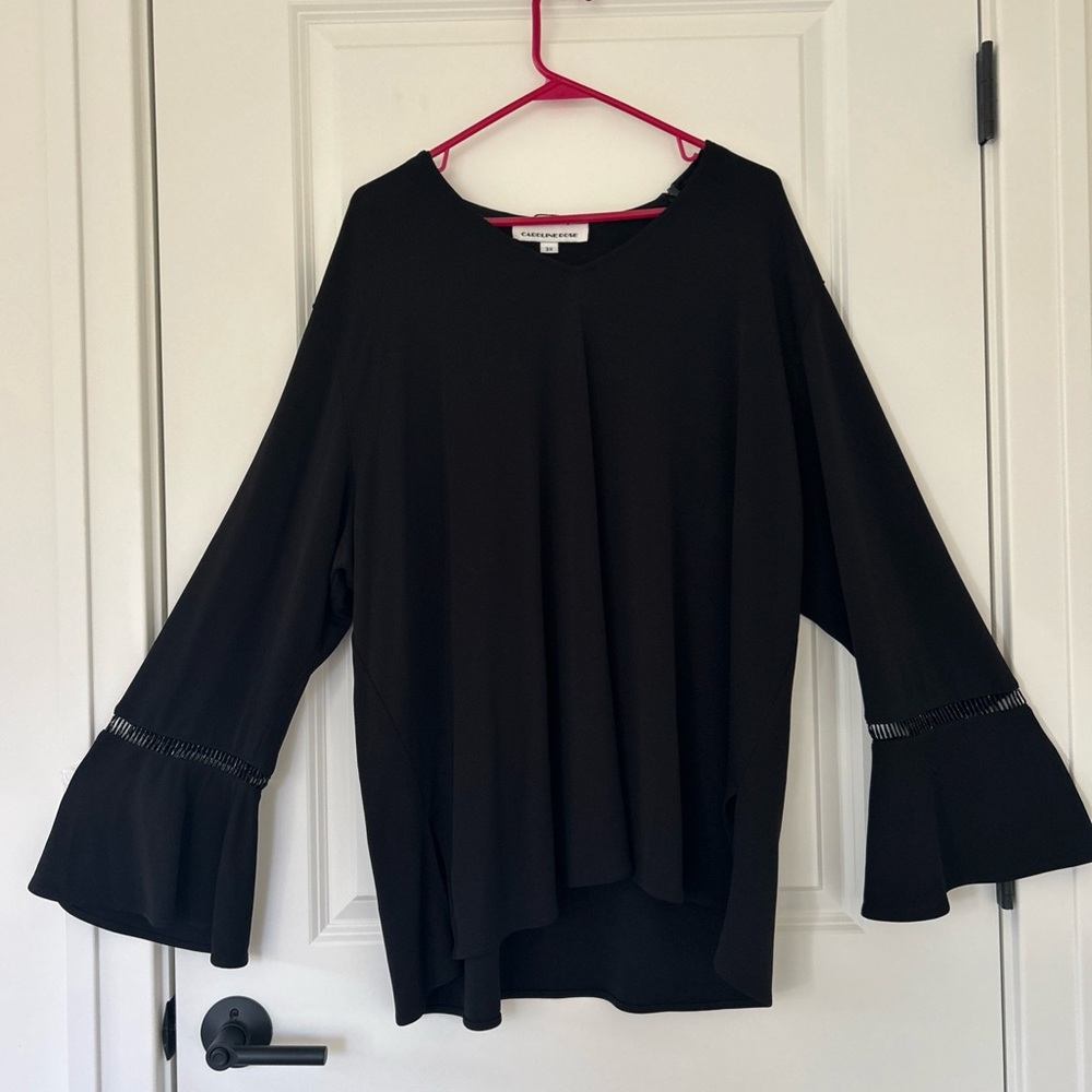 CAROLINE ROSE size 3X Black Crepe knit  Blouse Top Beaded Cuff Bell Sleeve